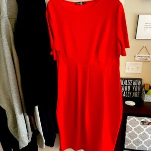 NWT, red boohoo bodycon dress